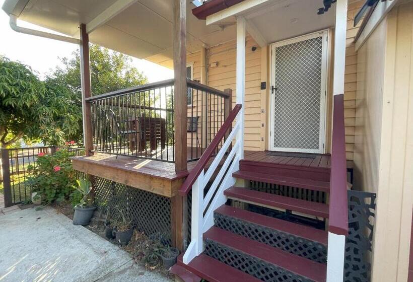 Номер Стандарт Вид на Сад, Zen Escape Guest House  Hidden Little Gem, Funky Corner, Boutique Granny Flat