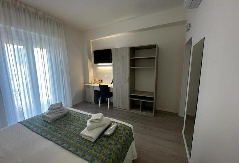 Quarto Estandar, My Home