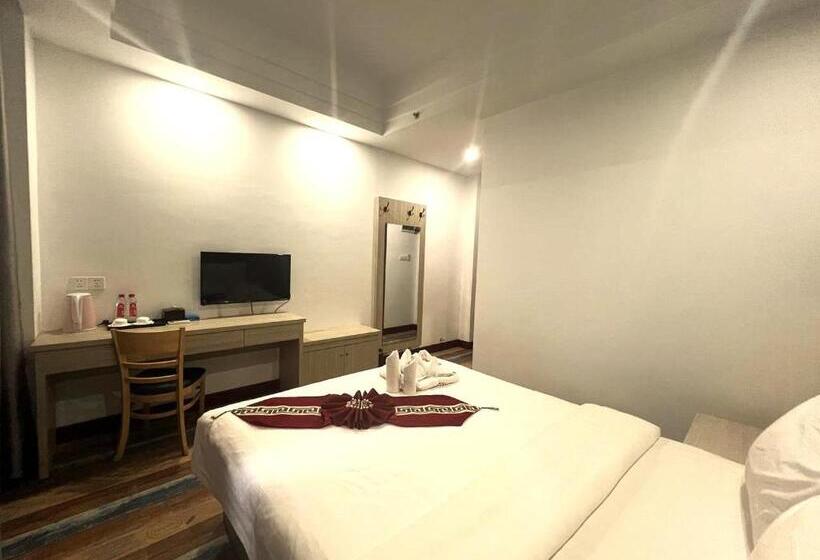 Quarto Estandar, Fusion