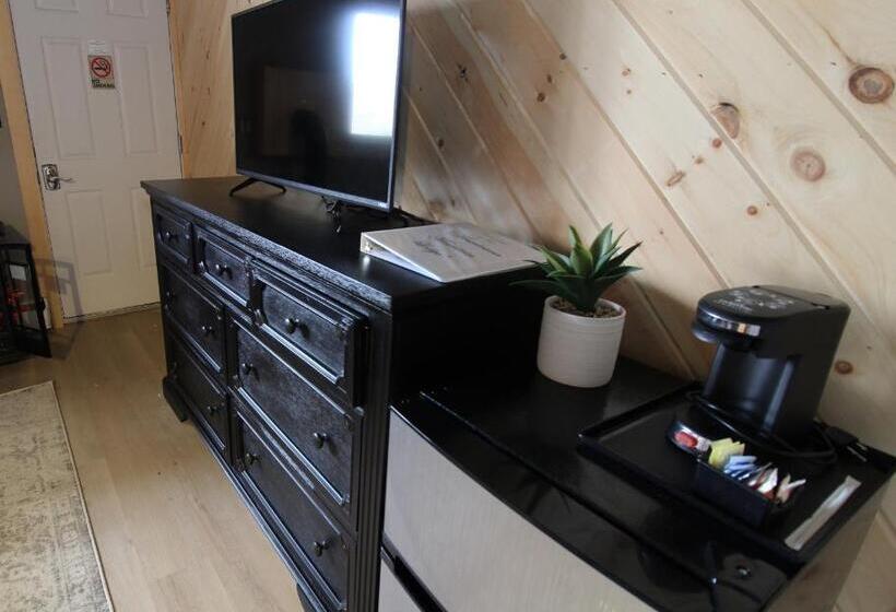 Номер Стандарт Вид на Горы, Matterhorns Hunter Lodge