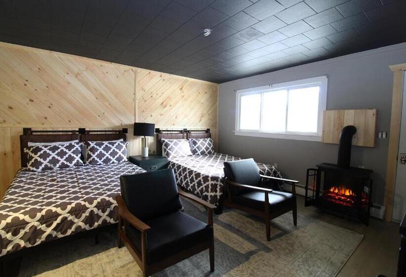 Семейный Номер Вид на Горы, Matterhorns Hunter Lodge