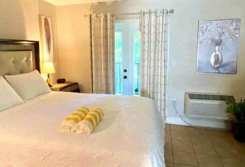 침실 1개 주택, Condo In Waterfront Resort With Balcony Close To Beaches Free Bikes
