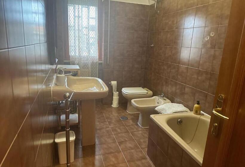 Номер Стандарт Трехместный, Suite Colosseo