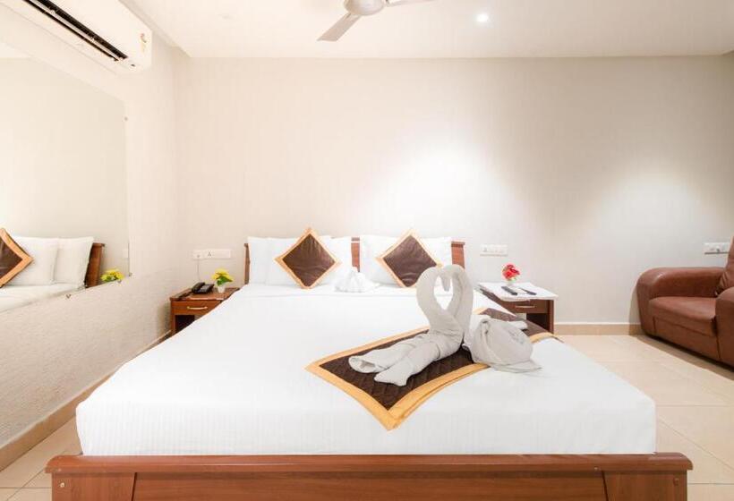 Стандартный Номер Кровать Кинг, Beestay Hotels Mg Road Vijayawada