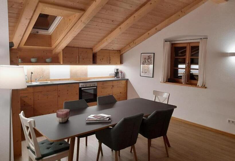 Lejlighed 1 soveværelse m.Balkon, Ferienwohnungen Rohnbogner
