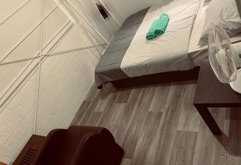 스탠다드 룸 공동 욕실, Yny Guest House