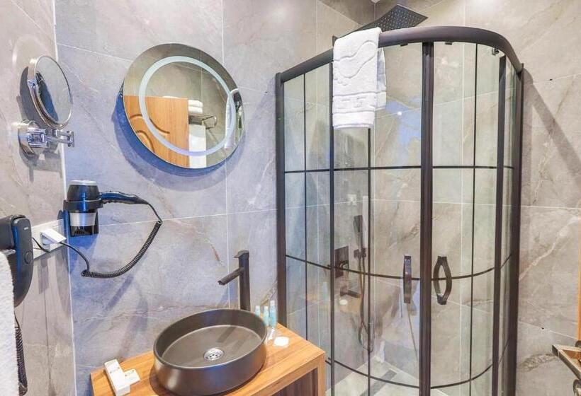 테라스 주니어 스위트, Silver Inn Hotel & Spa