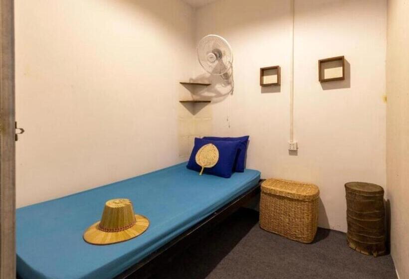 Quarto Estandar Individual, Fusion Hostel