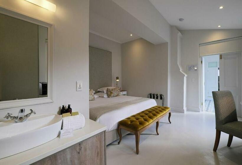 Номер Deluxe, Chapter House Boutique Hotel By The Living Journey Collection