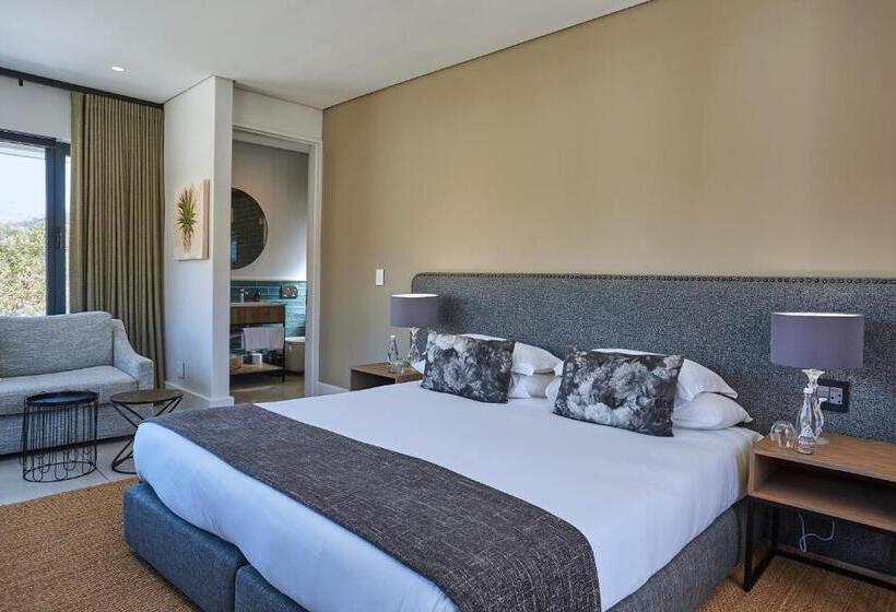 جناح سوبيريور, Chapter House Boutique Hotel By The Living Journey Collection