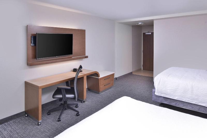 Номер Стандарт, Courtyard By Marriott Columbus Grove City