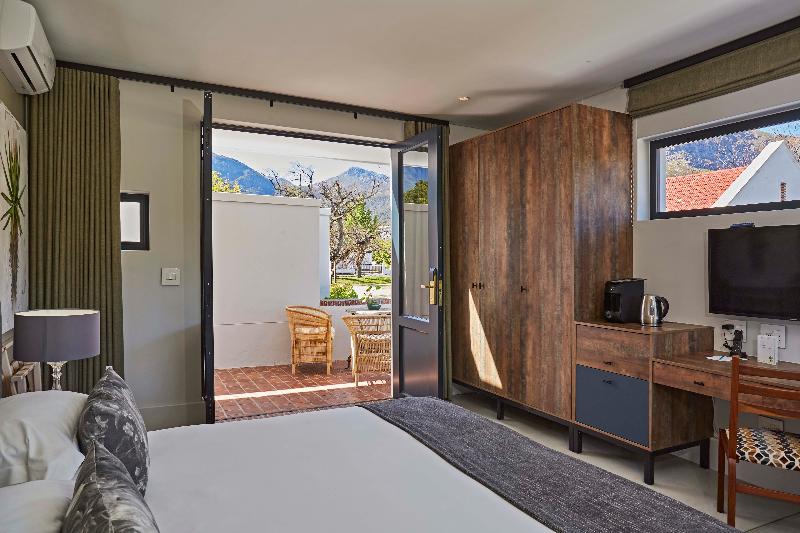 جناح سوبيريور, Chapter House Boutique Hotel By The Living Journey Collection