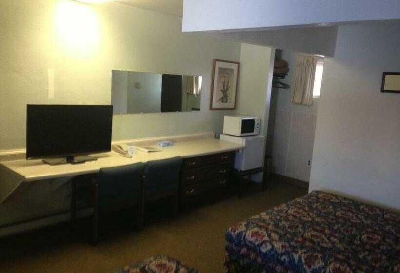 Номер Стандарт, Jamestown Motel