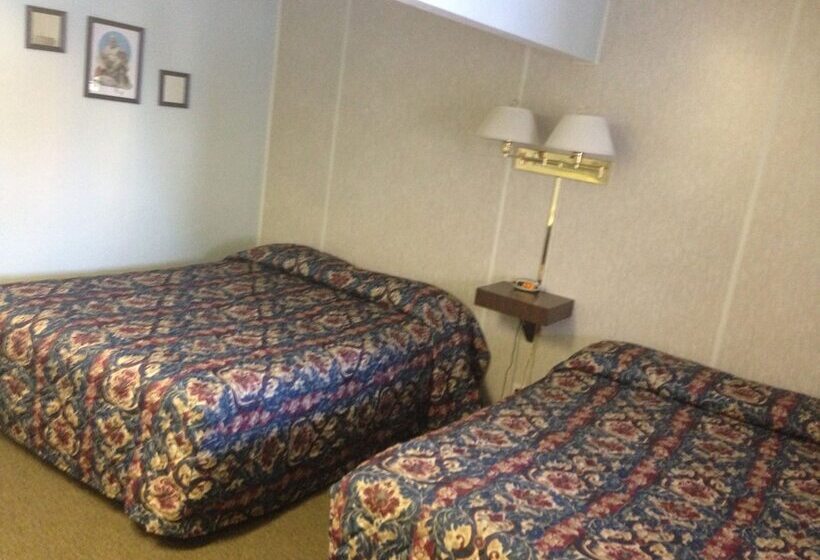 Chambre Standard 2 Lits Doubles, Jamestown Motel