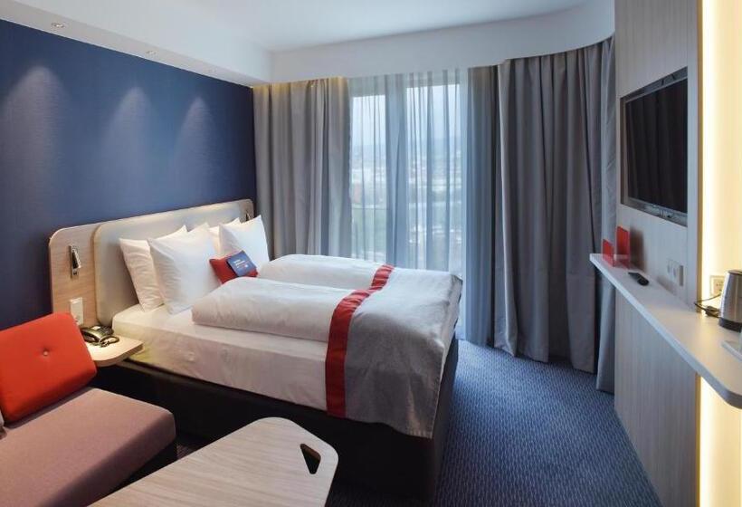 标准间带双人床, Holiday Inn Express Heilbronn, An Ihg