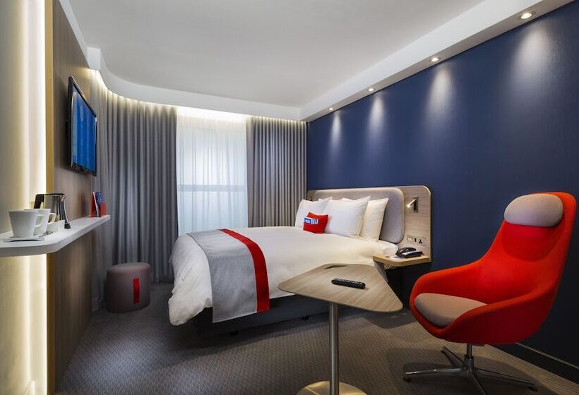标准间带双人床, Holiday Inn Express Heilbronn, An Ihg