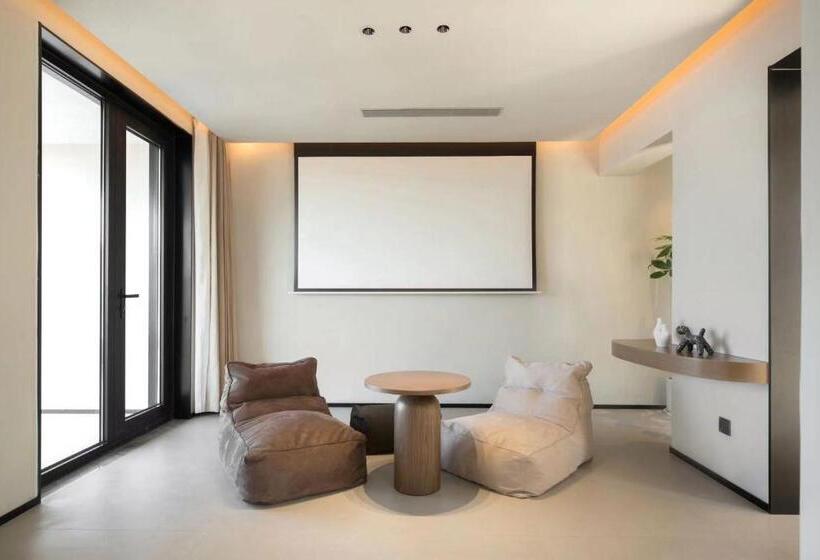 Номер Стандарт Вид на Море с Балконом, Moya Homestay  Qingdao Laoshan Scenic Area Yangkou Store