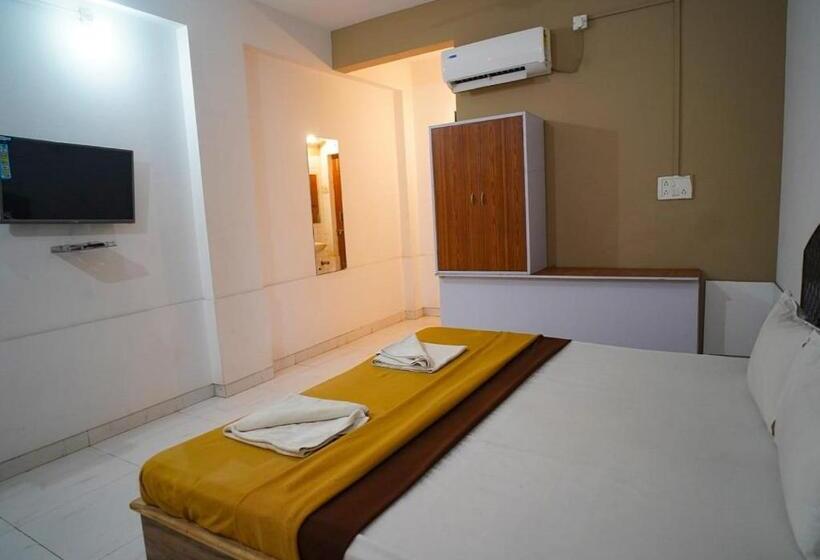 Люкс, Shree Residency Nagaon