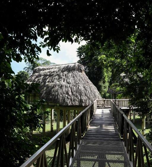 کلبه ییلاقی, Jade Jungle Resort