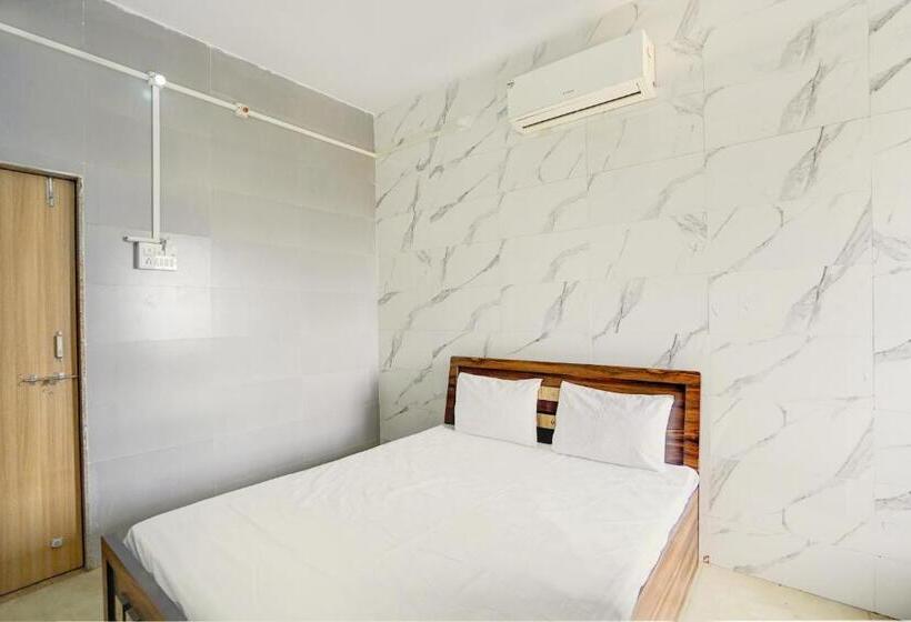 Трехместный Номер Классика, Oyo Ramdev Hotel & Guest House