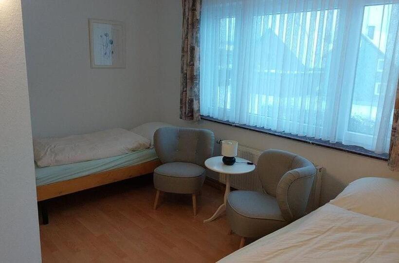 Номер Стандарт, Pension Britta