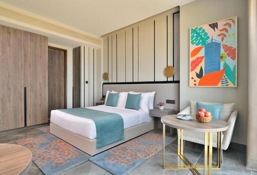 استودیوی لوکس, Citadines Paras Square Gurugram