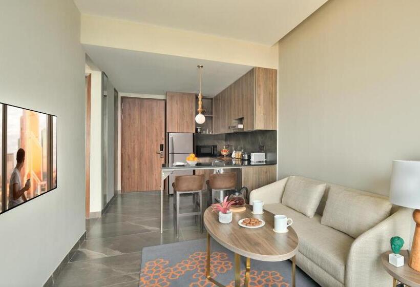 اتاق اجرایی, Citadines Paras Square Gurugram