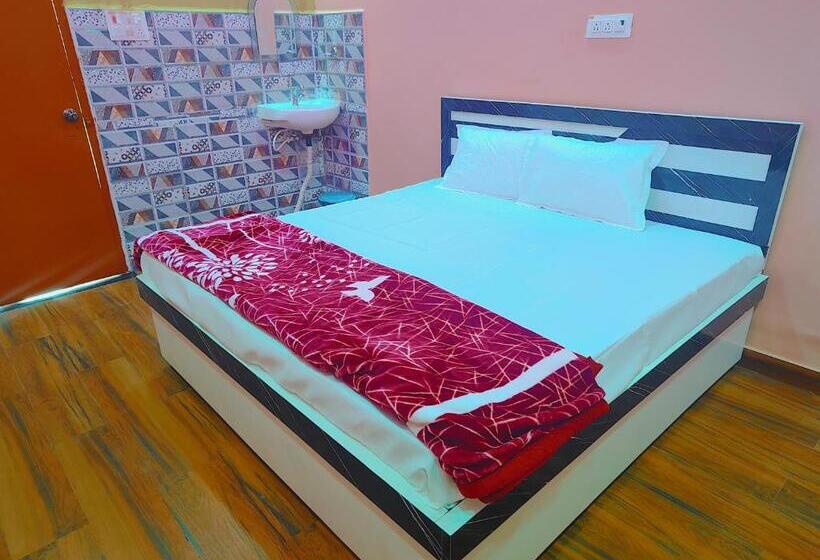 Номер Deluxe, Ayodhya Residency 5 Min Walking From Ram Janmabhoomi