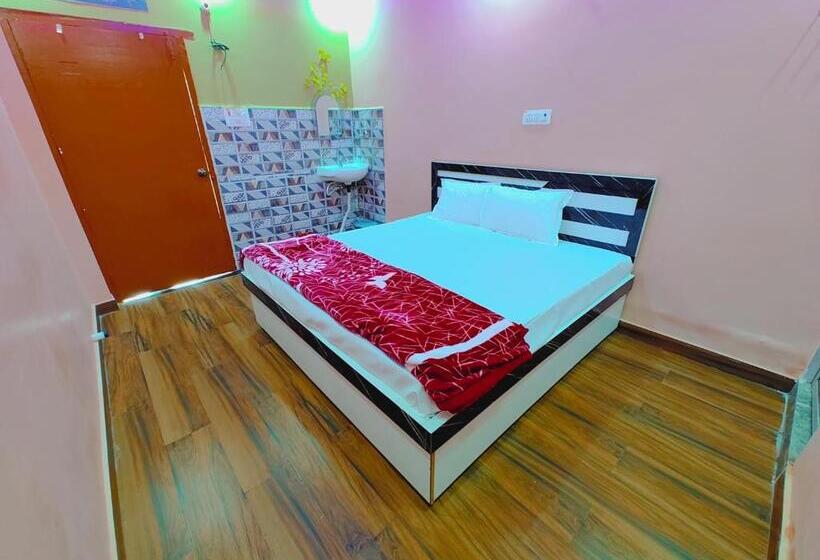 Номер Deluxe, Ayodhya Residency 5 Min Walking From Ram Janmabhoomi