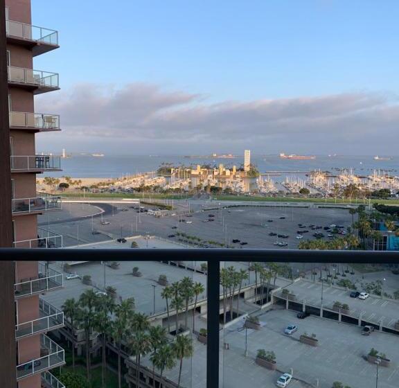 Люкс 2 Спальни, Ocean Blvd