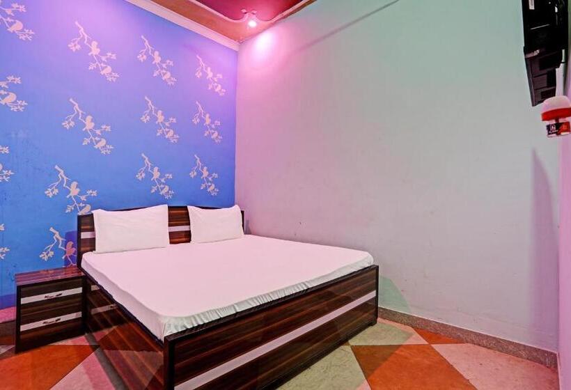 Трехместный Номер Классика, Oyo Hotel The Paradise Inn