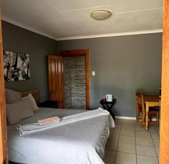 Номер Стандарт, Balfour Lodge