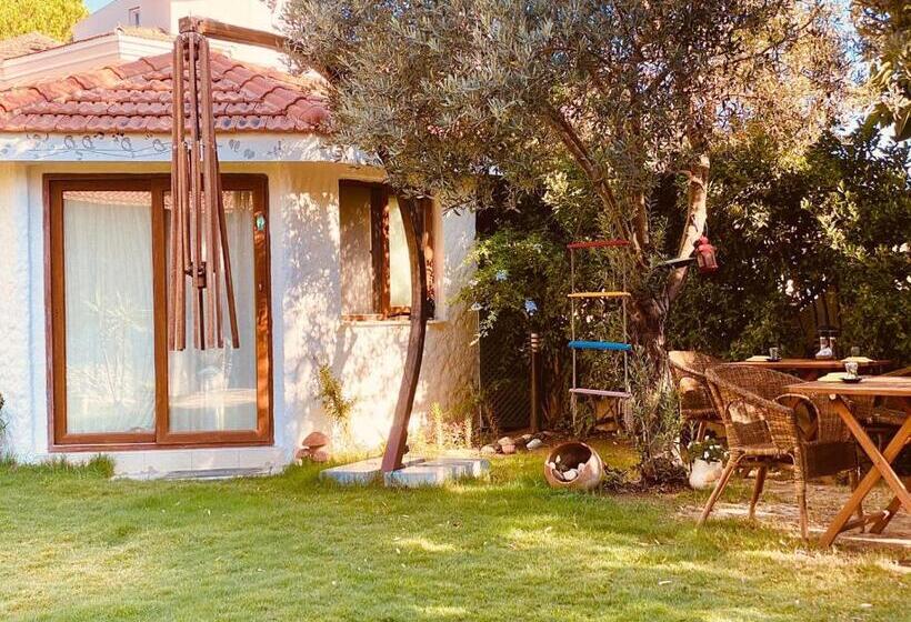 کابین, Kekik Alaçatı Otel Mayko