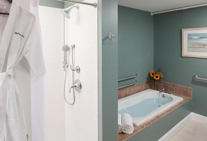 Люкс Deluxe Кровать Кинг, Wolf Cove Inn
