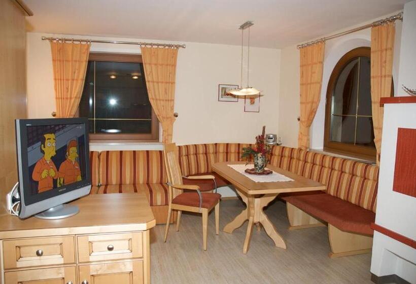Апартаменты Deluxe 1 Спальня, Alpinschlössl