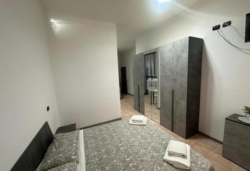 Студия Deluxe, B&b Black&white And Apartments