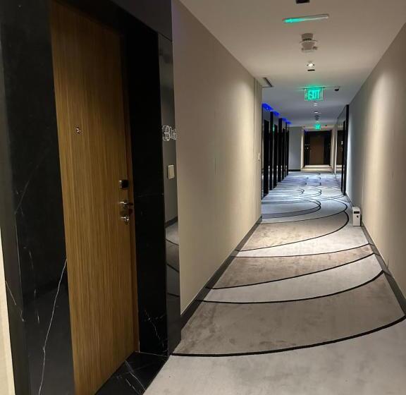 Люкс, برج داماك الرياض Damac Towers Riyadh