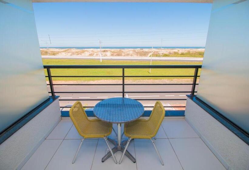 Апартаменты 1 Спальня Вид на Море, Ponta Dos Molhes Beach Flat