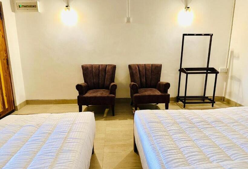 Шале 1 Спальня, Wilpattu Blue Sapphire Lite   B&b
