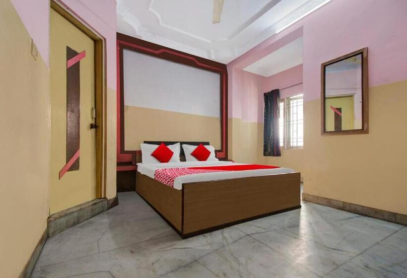 Трехместный Номер Классика, Oyo Hotel Sanwariya Palace