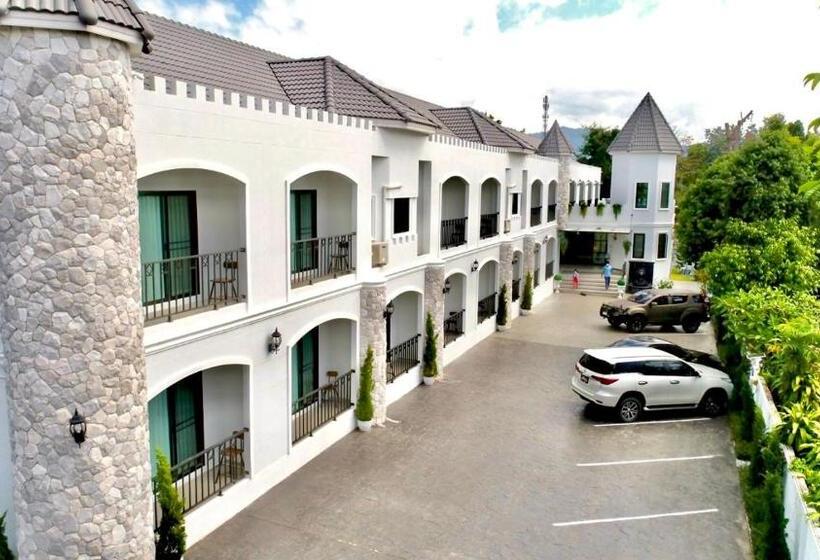 Четырехместный Номер Deluxe, พาราไดซ์รีสอร์ต สังขละบุรี Paradise Resort At Sangkhlaburi