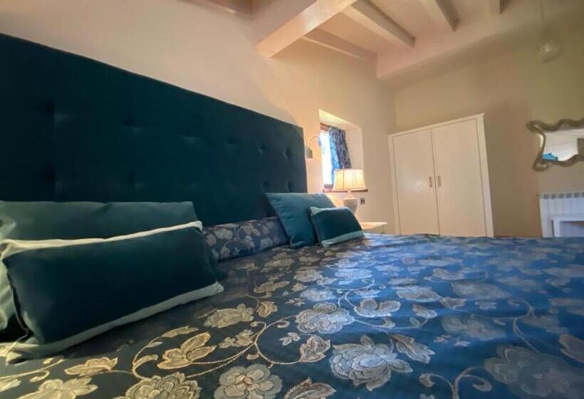 Люкс Кровать Кинг, Picos de Europa Suites and Rooms