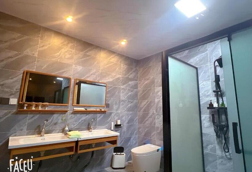 침실 2개 스위트, Lijiang Shitian B&b