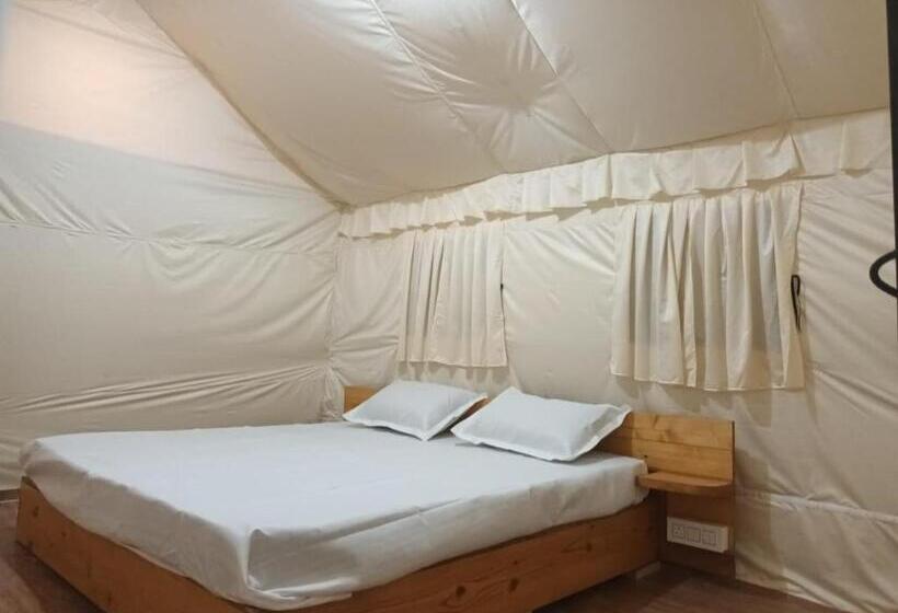 스탠다드 룸, Nirvana Eco Camp, Bir