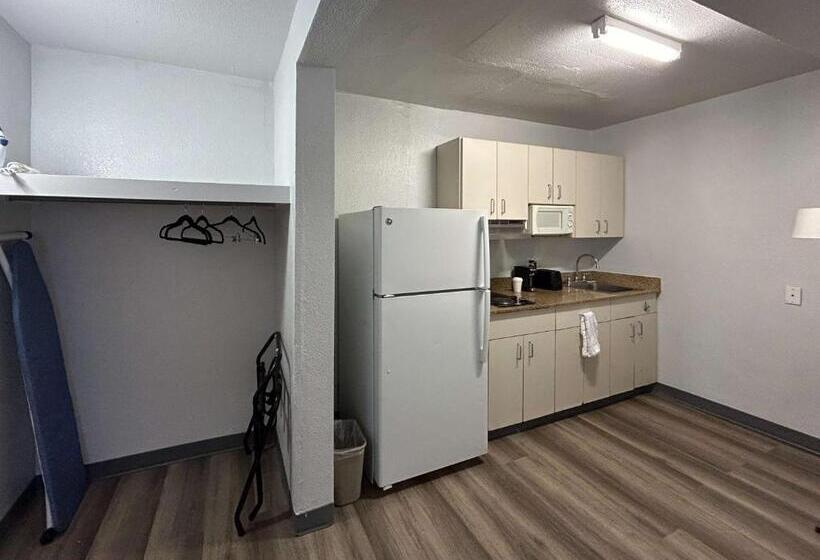 اتاق لوکس, Studio 6 Lubbock, Tx