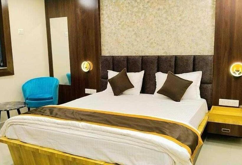Трехместный Номер Классика, Oyo Hotel Imperial Inn