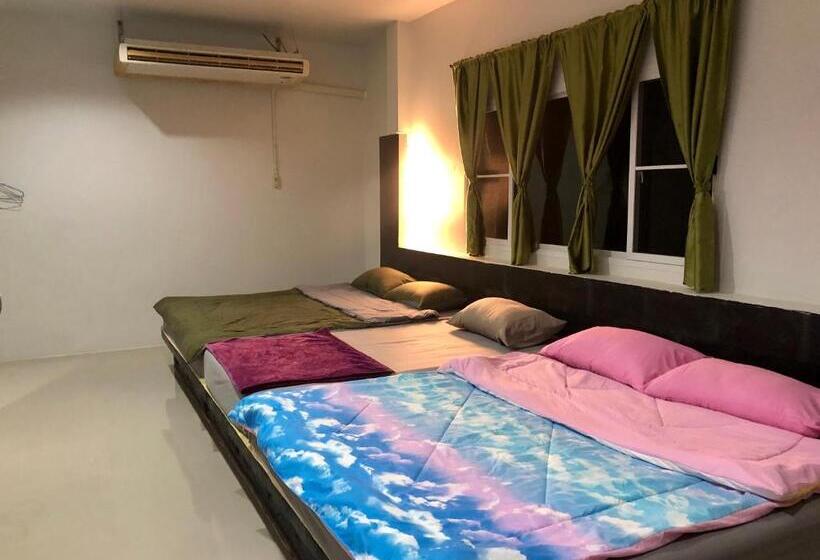 Семейный Номер, Chillchillsangkhlaburi โรงแรมชิลชิลสังขละบุรี
