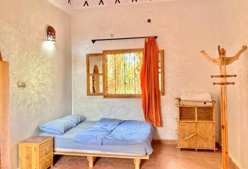 اتاق استاندارد, Caravane Chaima