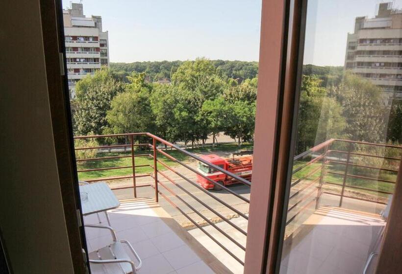 Номер Стандарт, Vila Etikette