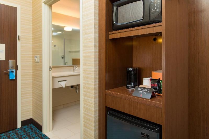 Люкс Кровать Кинг, Fairfield Inn & Suites By Marriott Sacramento Folsom